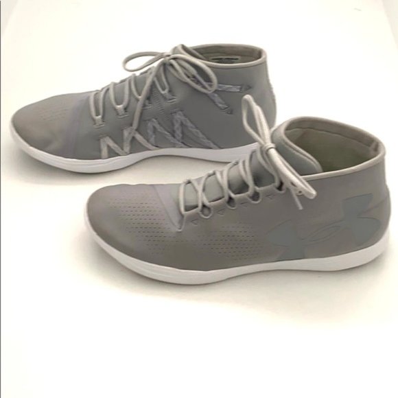 Under Armour Women's Street Precision Mid Shoe - Picture 7 of 14